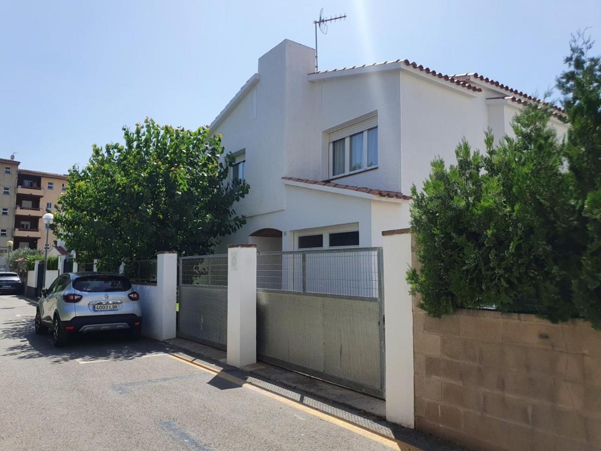 Holiday Home Villa Guapa L'Estartit Exteriér fotografie